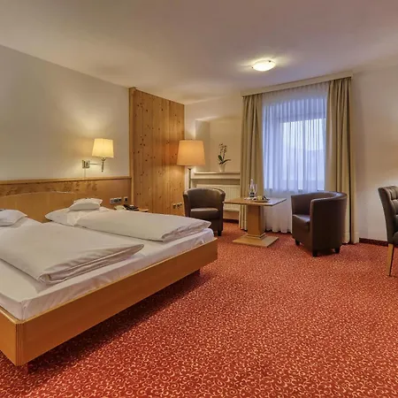 Wellnesshotel Hofbraeuhaus 4*