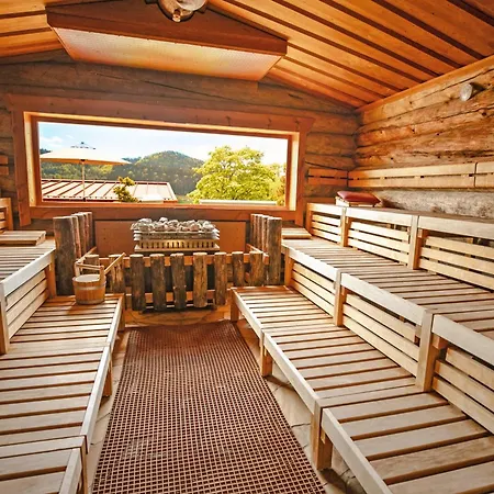Wellnesshotel Hofbraeuhaus Otel 4*
