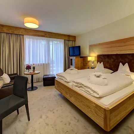 Otel Wellnesshotel Hofbraeuhaus 4*