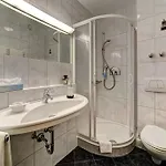 Wellnesshotel Hofbraeuhaus מלון בודנמאיס