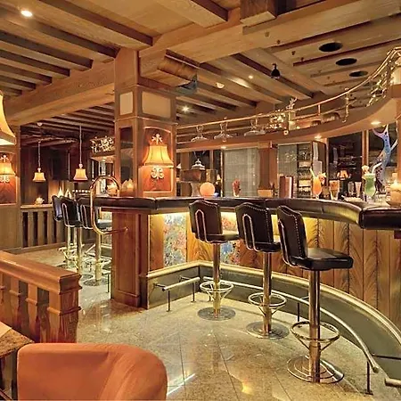 Hotel Wellnesshotel Hofbraeuhaus 4*