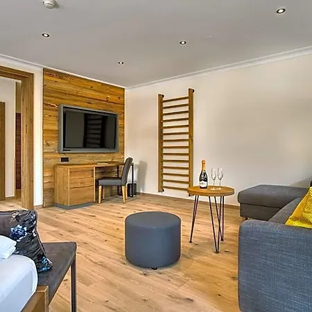 Wellnesshotel Hofbraeuhaus Hotel 4*