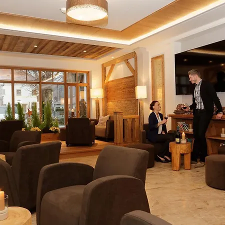 Wellnesshotel Hofbraeuhaus 4*